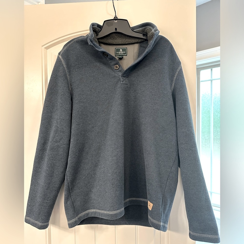 Men's Large G.H. Bass & Co Pullover